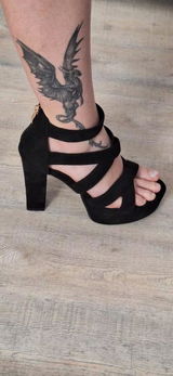 J Casta review photo