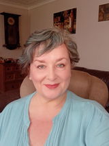 Nadine Searle review photo