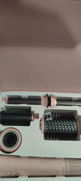 Valeria review photo