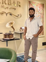 Jay Kumar Jha review photo