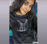 Shivangi J. review photo