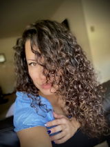 Diana Giron review photo