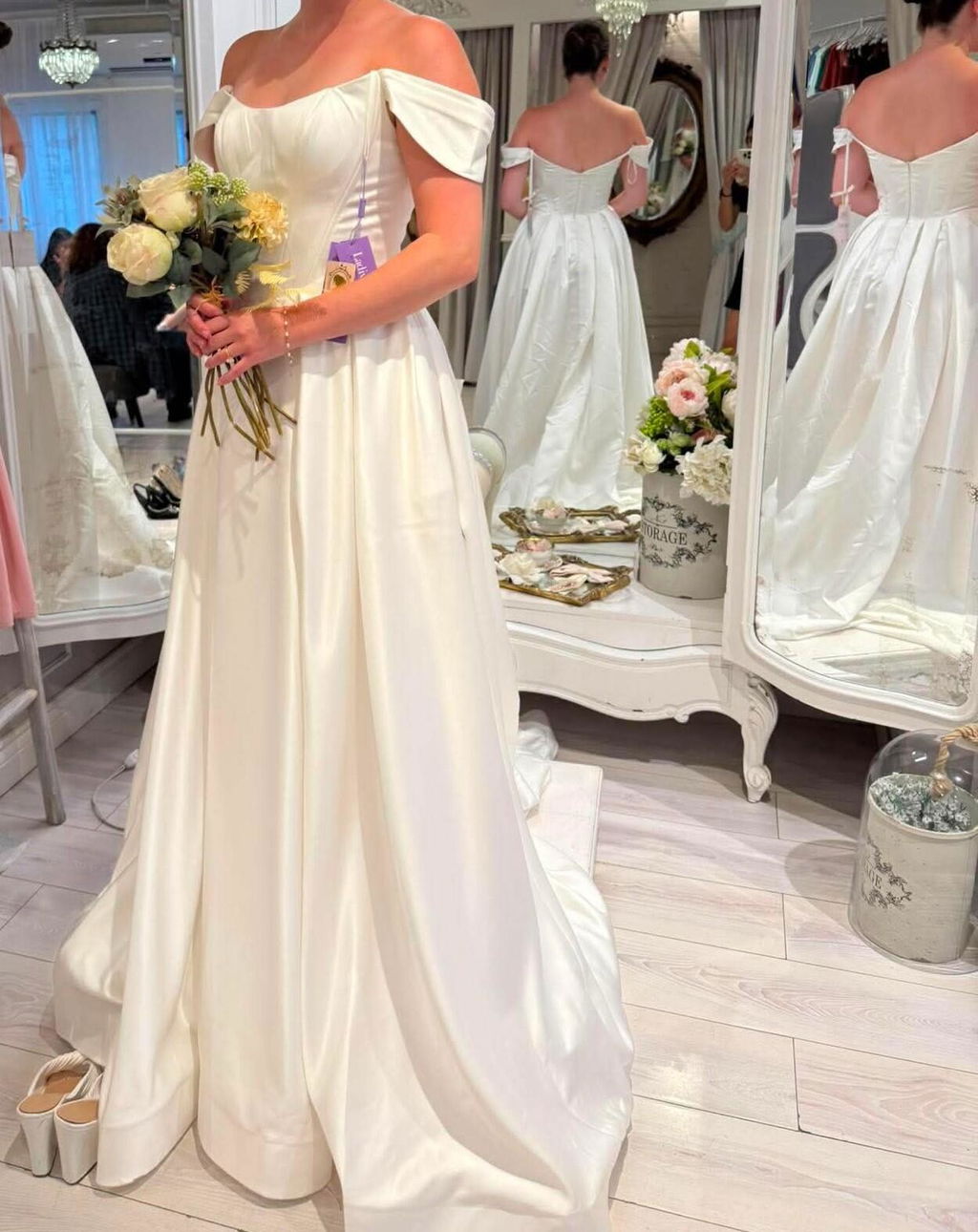 Valentyne | Maxi Satin Off Shoulders Wedding Dress