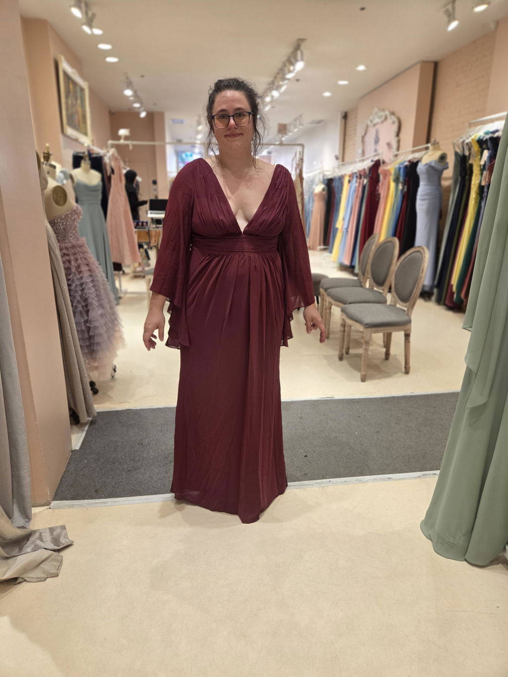 Fabiana | Burgundy V-Neck Maxi Dress with Bell Sleeves