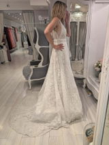 Laure N. review photo