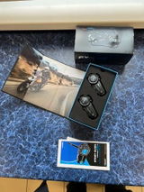 R***- review photo