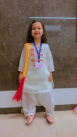 Aanvi Prajapati review photo