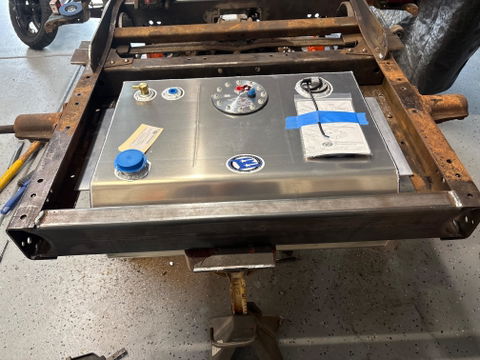 63-72 C10 Bed Fill EFI Tank With Aeromotive Stealth 340 In-Tank pump