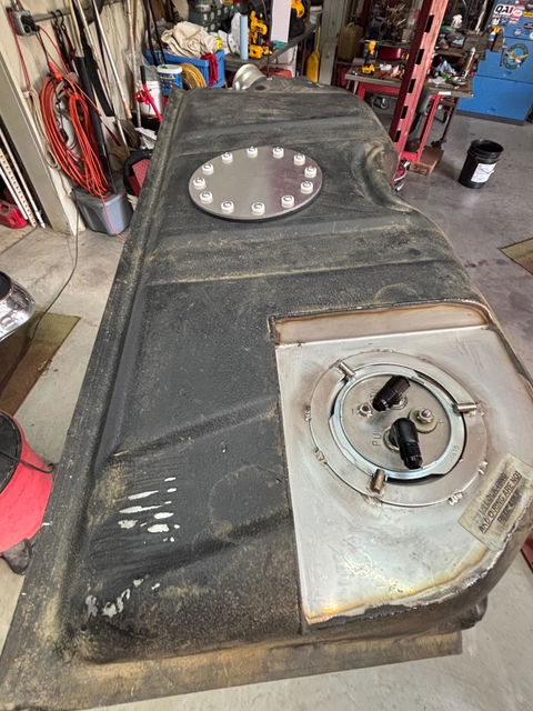 Aluminum 6"OD x 4"ID Bolt In Tank Clean Out Access Plate