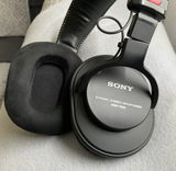J. review photo