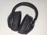 M. review photo