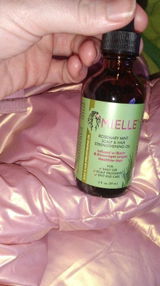 Aaliyah review photo