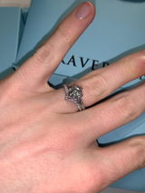 Eveline review photo