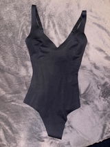 Aneta review photo