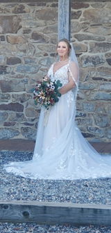 ETHEREAL Vine Leaves Fingertip Chapel Veil (Nature-Inspired)