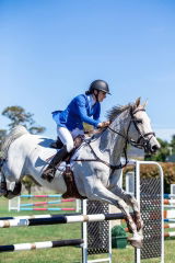 Chloe McFarlane review photo