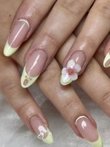 Nailsbyjulielarsen review photo