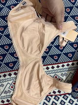 Sia T review photo