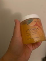 Yarilyn review photo