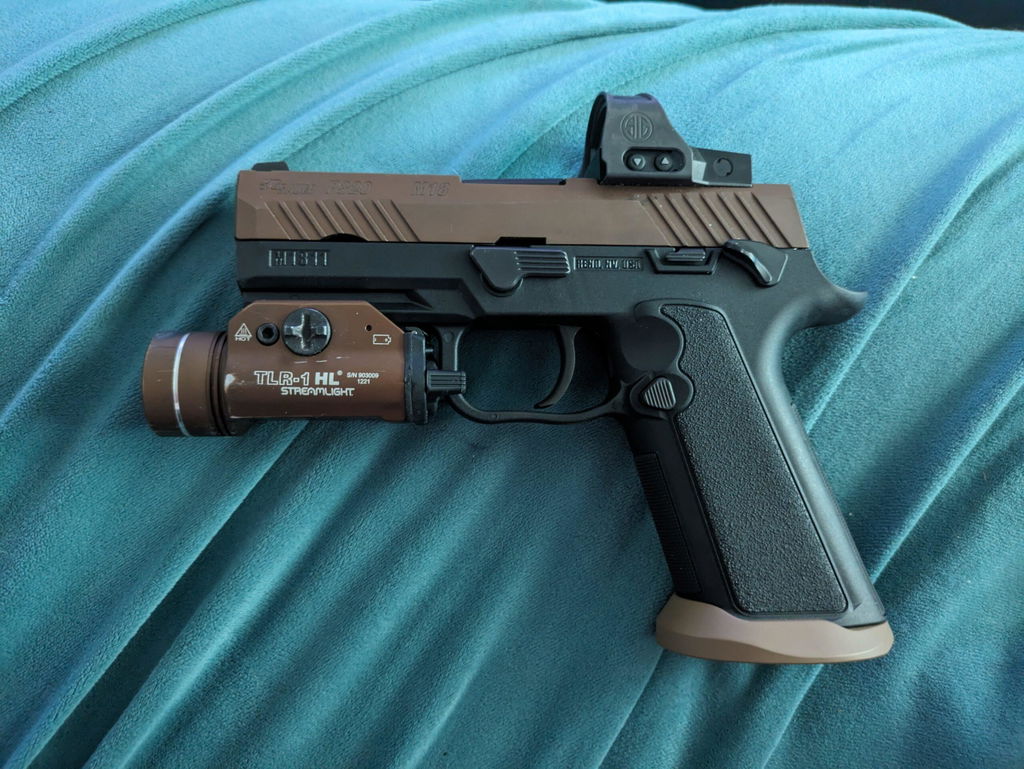 M1811/M1823 Grip Module Magwell