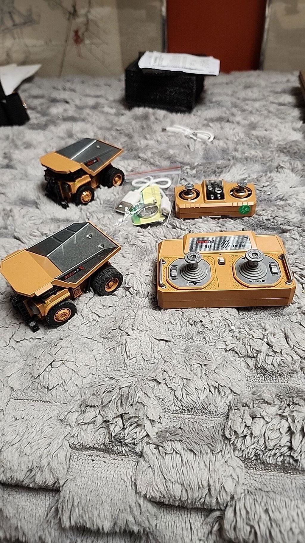 Customer photo 5 of BO RC Construction Vehicle Set