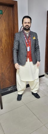 M. Sajid review photo
