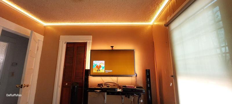 Joudi review photo