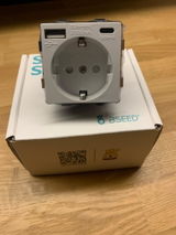 May Lee review photo