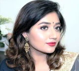 Riya Banerjee review photo