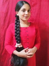 Riya Jain review photo
