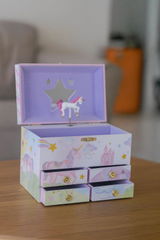 Heloise Chasles review photo