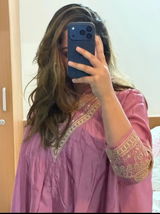 Nisha Kaur review photo