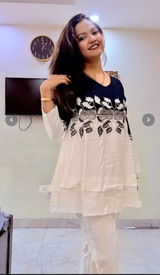 Payal Singh review photo