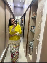 falguni review photo