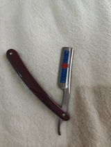 Ezra review photo