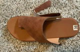 Moni B. review photo