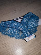 Isabelle M. review photo