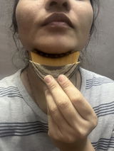 Esha Roy review photo