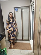 Praveena K. review photo