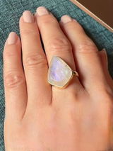 Juliet Hand review photo