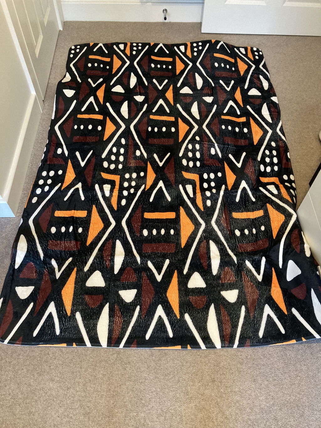 African Mudcloth Floor Rug – Rich Color Living Room Carpet