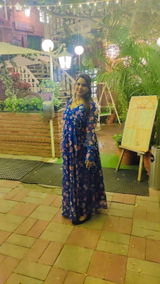 Shikha kaushik review photo