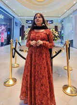 mansi review photo