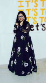 Kavya Parmar review photo