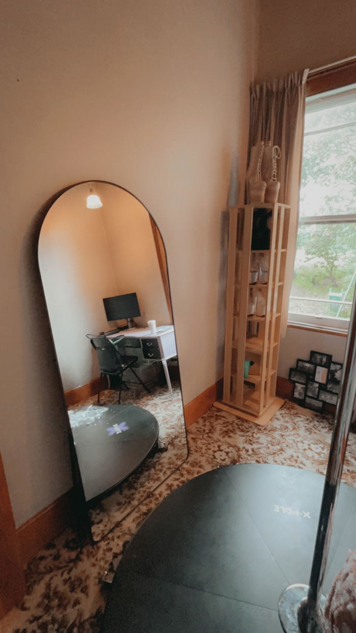 Titan Arched Full-Length Mirror in a customer's home