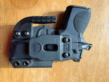 G.M. review photo