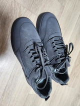 Mariana review photo