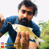 Razween Saleem review photo