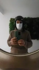Anonyme review photo