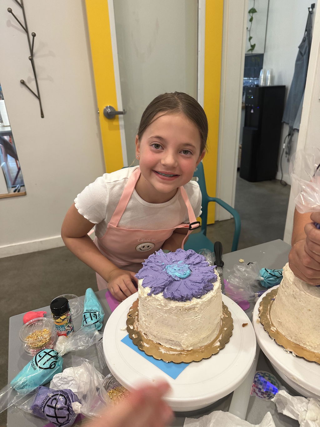 In-Studio Cake/Cupcake-Decorating Party